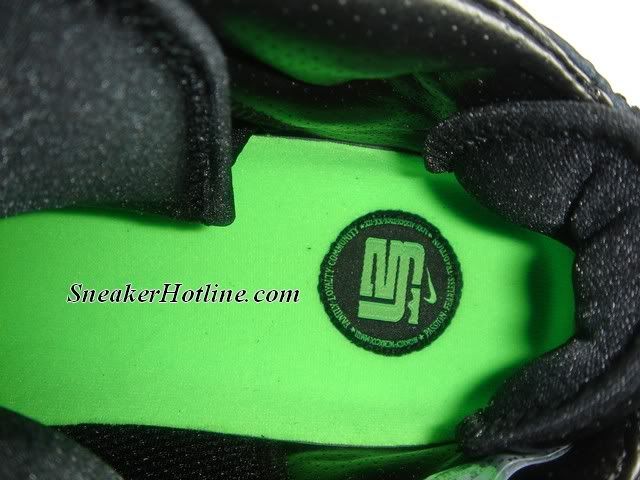 NikeLebron7Dunkman2.jpg