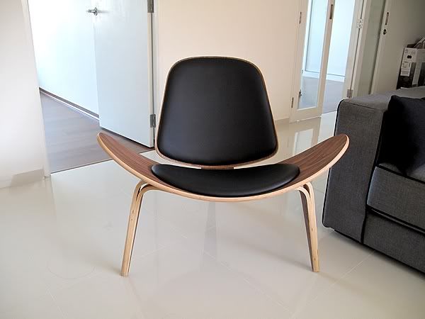 shell-chair.jpg