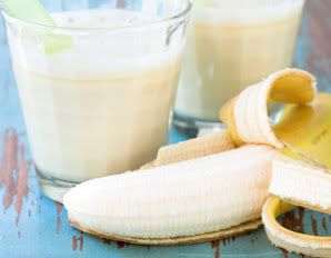 Banana Smoothie Recipe Pictures, Images and Photos
